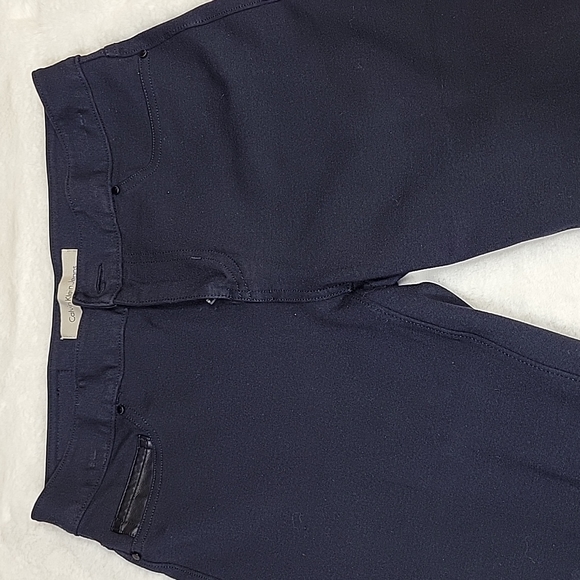 LIKE NEW CALVIN KLEIN WOMEN'S JEGGINGS US 2 - Picture 5 of 17